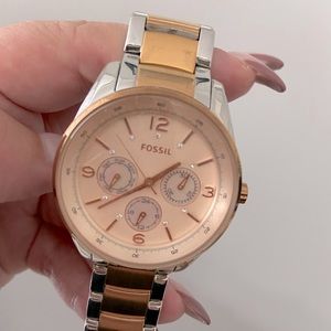 Fossil Womens Rose Gold & Silver Stainless Steel Watch